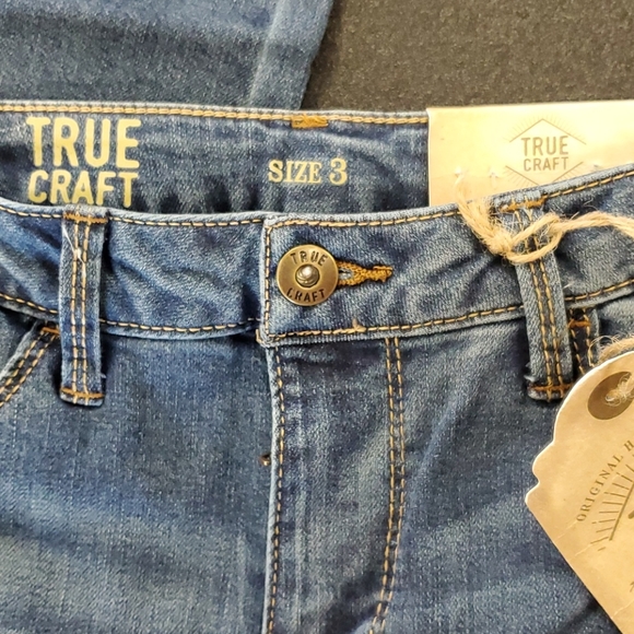 Jeans - Picture 3 of 3